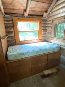 Birch Cabin Downstairs Single Bed Alcove